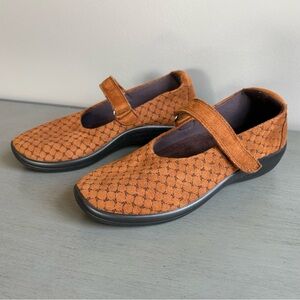 Arcopedico Estrela Mary Jane Brown Women Size 37 US 6.5 NWOT Comfort Portugal